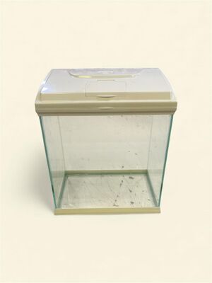 Led Işıklı Akvaryum 30x30x20 cm